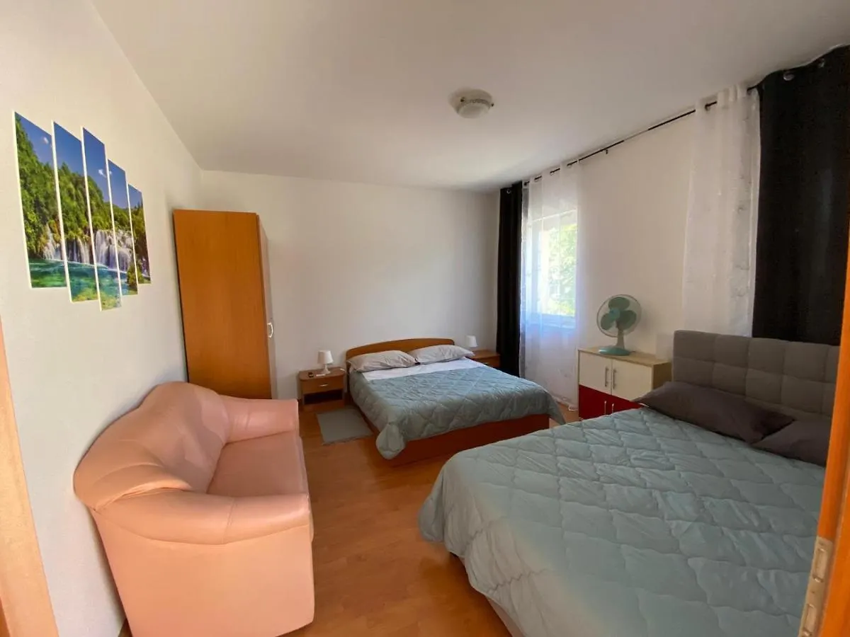 Room Sandra Matulji Croatia