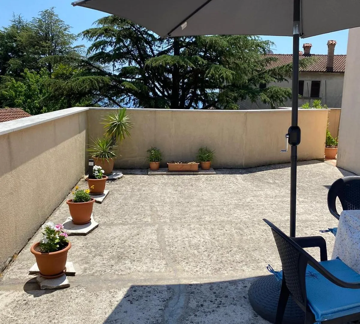 *** Guest house Room Sandra Matulji Croatia
